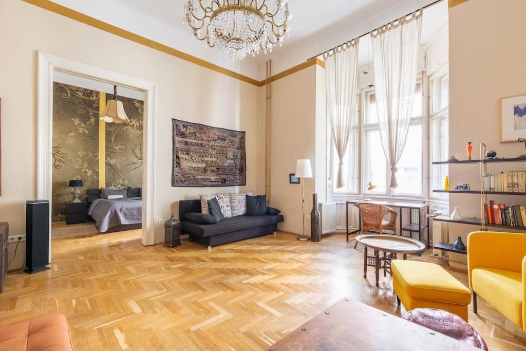 Bourgeois Boheme Apt. 88 M² City Center Budapest Eksteriør bilde