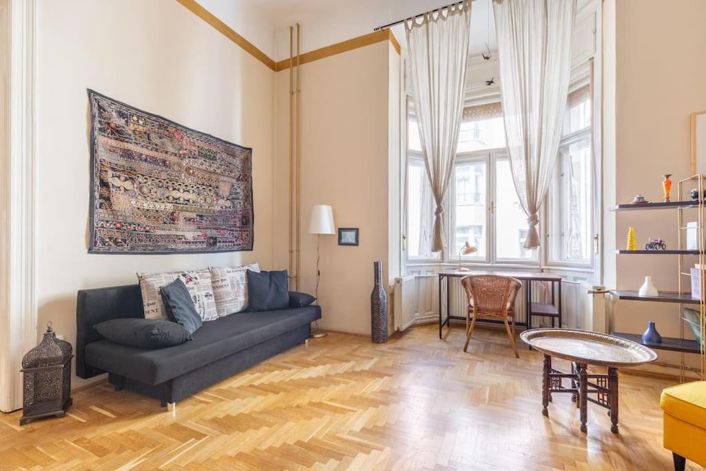 Bourgeois Boheme Apt. 88 M² City Center Budapest Eksteriør bilde